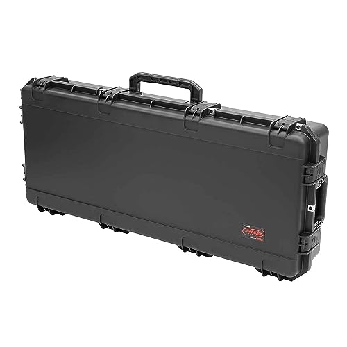 SKB Cases iSeries Single or Double Hunting Bow Equipment Case with Hard Durable Plastic Exterior, Wheels, and Grip Handles, Black