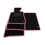 COLOR: moqueta negra, borde fucsia, costura negra.