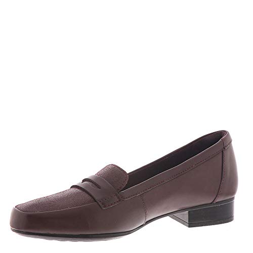 Image of Clarks Womens 26153195 Burgundy Loafer