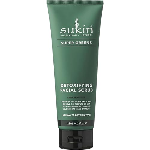 Sukin Super Greens Face Scrub 200g - with Kale, Spirulina & Pineapple; cruelty free & vegan friendly -polishes leaving the skin smooth and free of impurities.