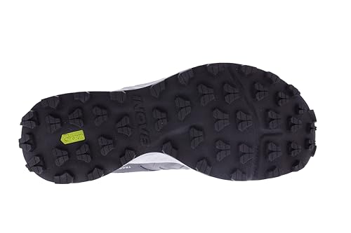 INOV8 Men's Trailtalon GTX Sneaker2