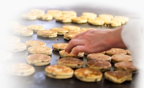 Wilfreds Authentic Welsh cakes - 12 Artisan Delights with a Rich Butter Flavour, Delivered Fresh to Your Door for a True Taste of Wales – The Ultimate Welsh Gift