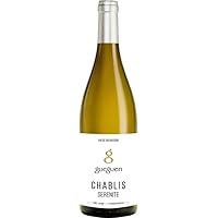 Les vins de Chablis sont des vins blancs secs qui se distinguent par leur pureté, leur fraicheur, leur finesse, leur minéralité. Le cépage Chardonnay s’exprime à Chablis comme nulle part ailleurs. Il puise dans un sous-sol vieux de 150 millions d’ann...