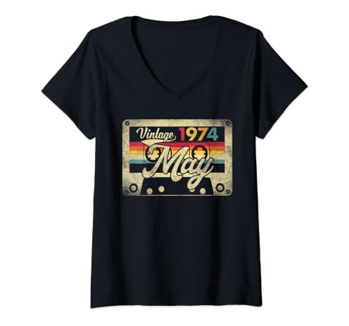 Mujer Vintage May 1974 48th Birthday Gift 48 Years Old Men Women Camiseta Cuello V