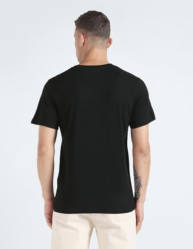 Image of Tommy Hilfiger Men's Solid Regular Fit T-Shirt