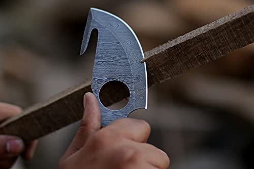 Bushcrafts Bushcraft Handmade Damascus Steel Fixed Blade Skinning Hunting Knife With Gut Hook Best For Outdoor Camping Skinner Deer Fishing Hiking Edc Survival Knives For Men thumb #3