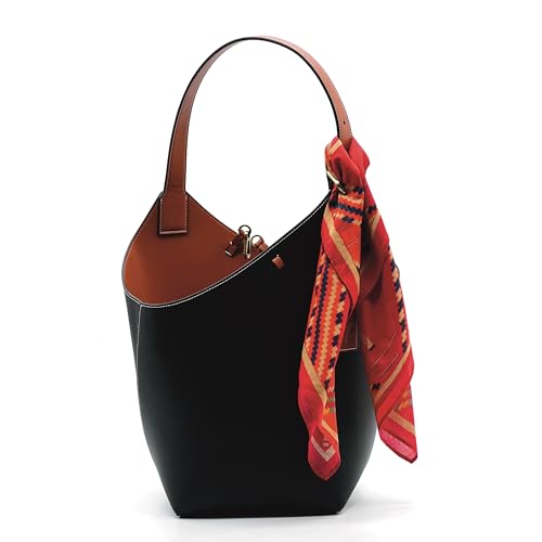 Image of Western Bucket Bag