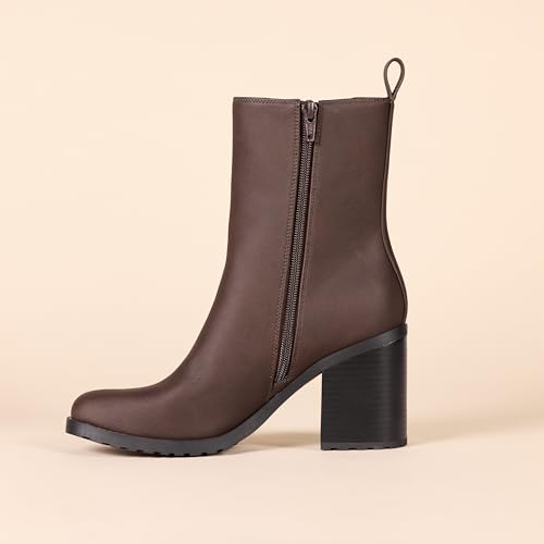 Amazon Essentials Women's Heeled Chelsea Boot3