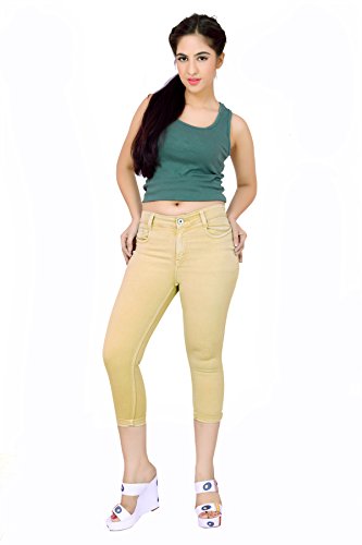 Image of FCK-3 Stretchable Denim Solid Mid Waist Knee Length Button Closure 5 Pocket Capree for Women