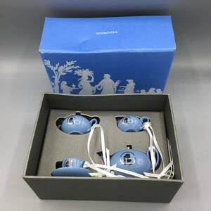 Amazon.co.jp: ウェッジウッド ミニチュア オーナメント 4点 カメオ 