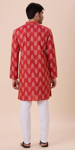 Image of Studio Shringaar Men's Cotton Blend Relaxed Fit Ikat Printed Knee Length Kurta