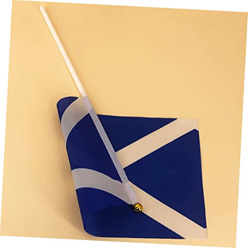 Drapeaux Écossais À Main HANABASS : la solution pour décorer facilement vos grands espaces