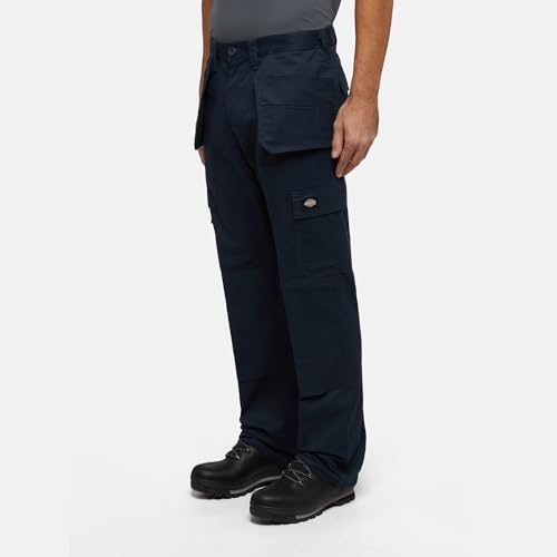 Dickies Everyday Trouser résout le manque de poches avec son système holster