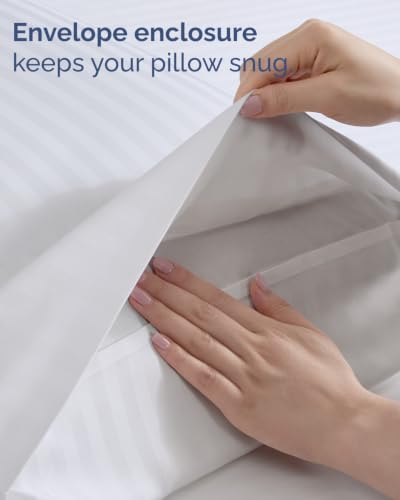 Image of Split King 7 Piece Bed Sheet Set - Breathable & Cooling - Striped White