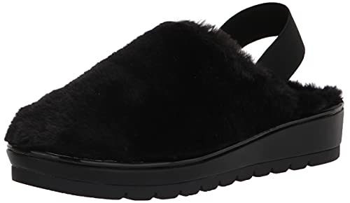 Pantofole piatte con cinghia elastica sulla schiena.