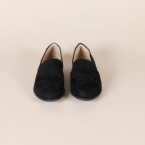 Image of Amazon Essentials Women's Soft Almond Toe Loafer