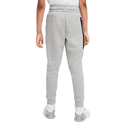 NIKE Sportswear Boys' Club Fleece Joggers2