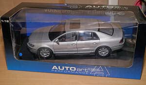 118 Auto Art Phaeton voiture miniature de collection échelle 1/18 pour passionné d'automobile