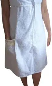 Roupão de Banho com Alças e Touca New Robe em Tecido Atoalhado Aveludado Branco, Sem Mangas, Confortável para Pós-Banho e Rotina de Beleza - Tamanhos P M G GG