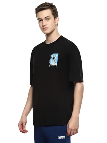 Image of hummel Wrap Men's Oversize Fit, Drop Shoulder Crew Neck Graphic Print Casual T-Shirt