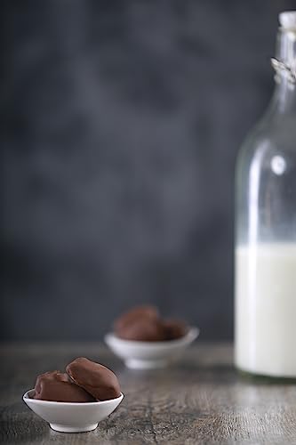 Tamrah Milk Chocolate Zipper Bag - Buy 2 100g Pack Combo of Premium Milk Chocolate-Coated Dates with Stuffed Almonds, Nutritious Snacks, Ideal for Gifting, Daily Treats, Kids' Favorite Chocolate