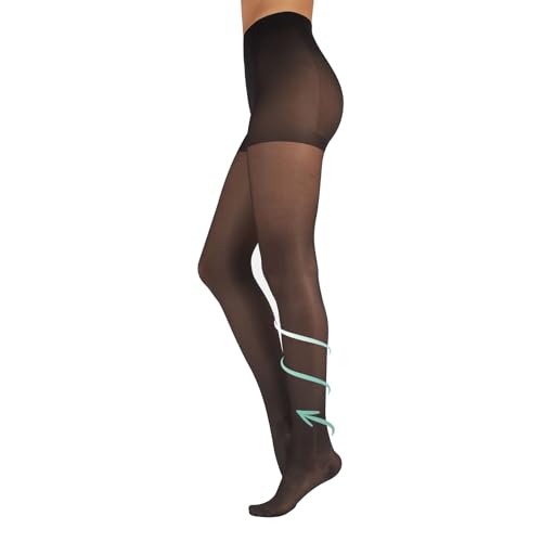 Ikkinchi jahon urushi paytida natsistlar tomonidan qizlarning jinsiy zoravonligi Yalangoch rus shou-biznes ijrochilari