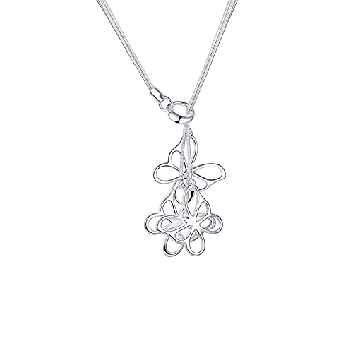 Collier papillon à trois chaînes pour rayonner lors d'un mariage
