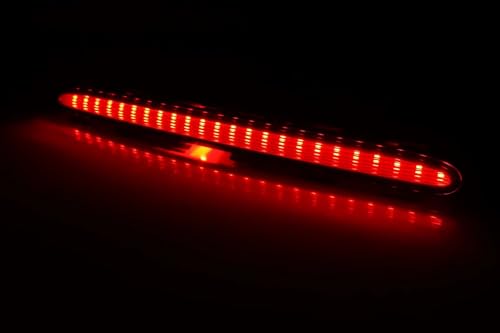Troisième feu stop LED noir au design épuré pour Benz CLK