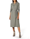 Ein zeitloser Klassiker, leicht geupdatet für die neue Saison: das Hemdblusenkleid ist aus reinem Viskose-Crêpe gefertigt und angenehm körnig im Griff.
