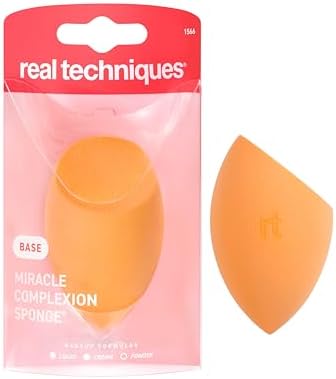 Real Techniques Miracle Complexion Sponge | Makeup sponge for foundation, 3-point design, foundation applicator, latex-free beauty sponge