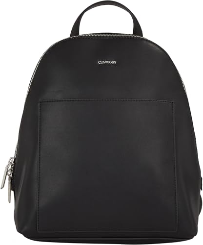 Sac à dos CK Must Dome noir Calvin Klein pour libérer vos mains avec style
