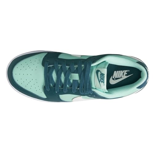 Image of Nike Dunk Low SE Women's Trainers