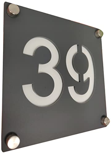 Plaque de maison personnalisée avec dos miroir - Élégante et moderne - Avec numéro et adresse de rue - Noir avec finition miroir argenté Cover