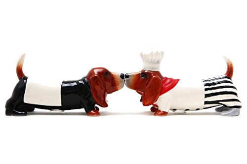 Pacific Trading Kissing Basset Hounds Chef Dogs Magnetic Salt and Pepper Shakers Set