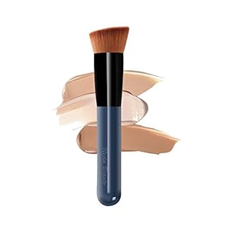 リキッドファンデーションブラシ131 毛は短く、密集しており柔らかい フラット チークブラシ 練りチーク クリームチーク フェイスブラシ 携帯用 化粧ブラシ ブラシ メイク道具 メイクブラシ 平筆 人気 化粧筆 アングルブラシ