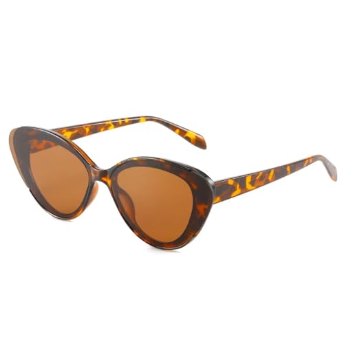 Lunettes de soleil œil de chat grand format pour sublimer vos looks de voyage