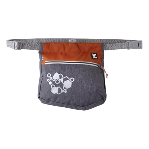 Hurtta ECO Dog Treat Pocket - BlackBerry