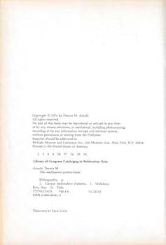 Hardcover The Needlepoint Pattern Book