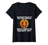 La tenue parfaite pour les anciens soldats de l'Armée nationale populaire de l'ex-RDA. Lorsque vous avez été soldat et que vous avez servi, montrez à ceux qui vous entourent à quel point vous êtes fier de votre époque.
