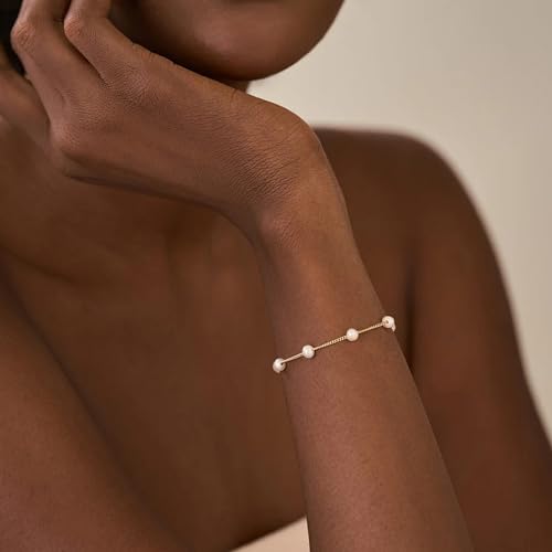 Collner Dainty Gold Bracelet for Women 14K Gold Plated Lightweight Chain Bracelet Herringbone Pearl Circle Bracelet Charm Minimalist Handmade Jewelry Gift3