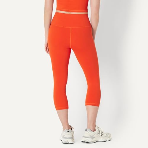 Amazon Essentials Women's Women's FormFlex High Rise Capri Leggings, Bright Red, Small - image 2