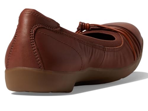 Image of Clarks Women's Meadow Rae