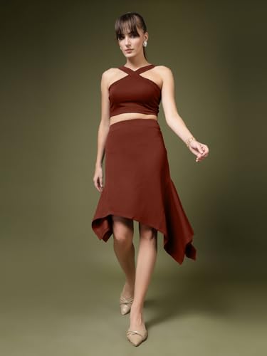 Image of OOMPH! Women Stretchable Relaxed Fit Crop Top With Stylised Shoulder Straps