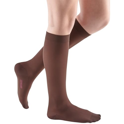 Image of Mediven Women's Comfort Knee High 15-20mmHg Semi-Sheer Compression Stocking | Soft graduated knee high compression stockings for women, made for daily comfort, travel, and long standing.