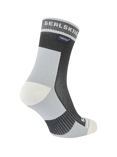 Image of SEALSKINZ Unisex Holverstone Waterproof Ankle Length Lightweight Running Sock
