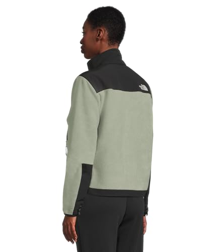 The North Face Women's Retro Denali Jacket3