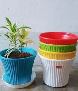 A/S Garden Plastic Planters Plant Container Set Gamla Pot for Garden,Terrace and Balcony Flowering Indoor/Outdoor Pots Plant Container Set Plant Container Set (Pack of 5, Plastic)