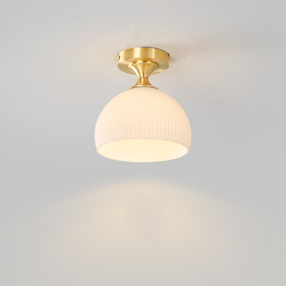 Lámpara de techo de cristal acanalado blanco y latón para salón