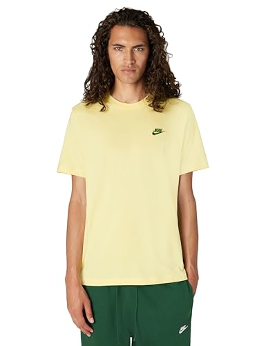 Image of Nike Men's Sportswear Club T-Shirt