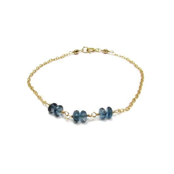 Topaze bleue de Londres le cadeau idéal avec ce bracelet unisexe en pierres facettées